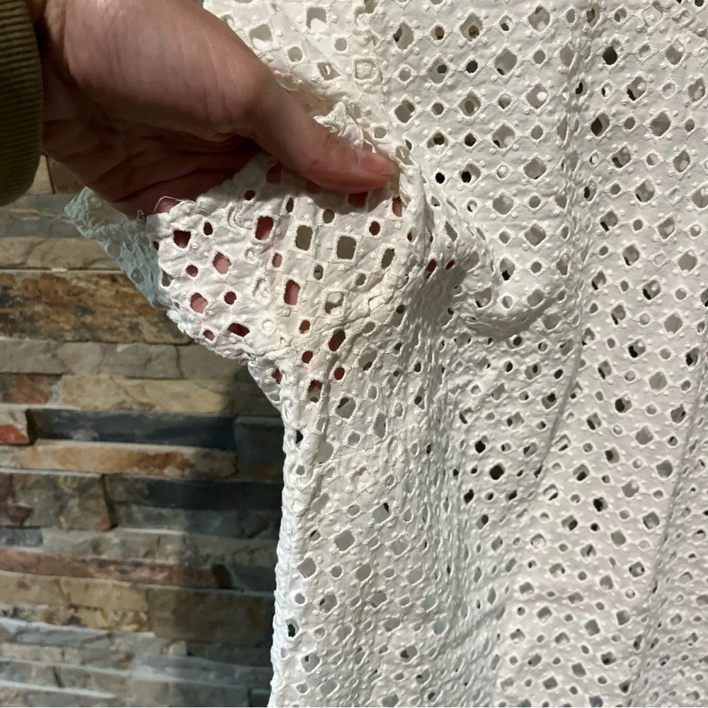 MICHAEL Michael Kors White 100% Cotton Eyelet Short Sleeve Top - Picture 2 of 11